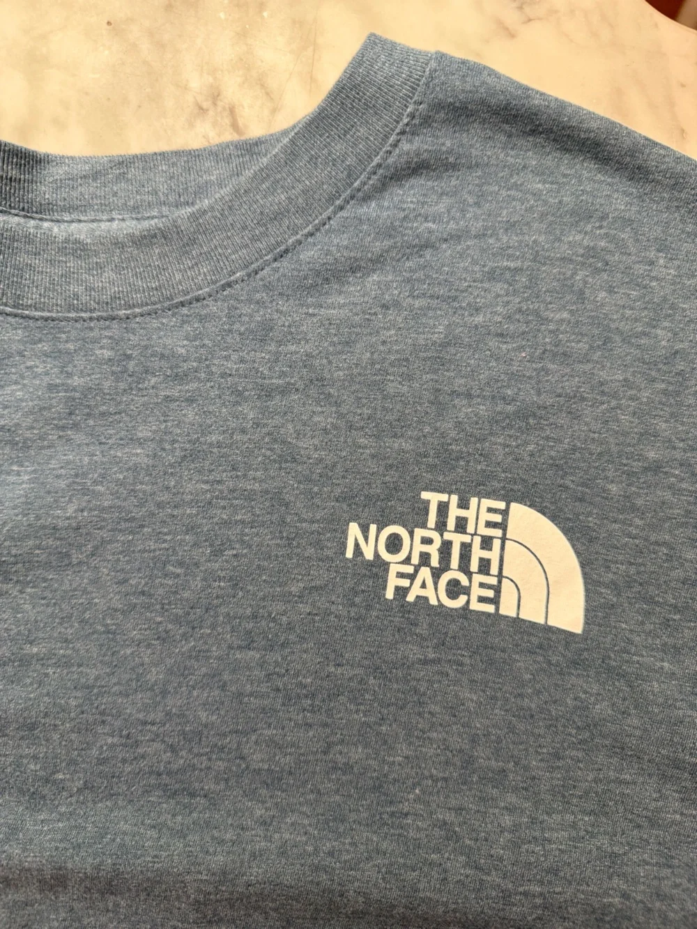 The North Face Men’s Long-Sleeve Crew Shirt - Slate Blue Large NWOT